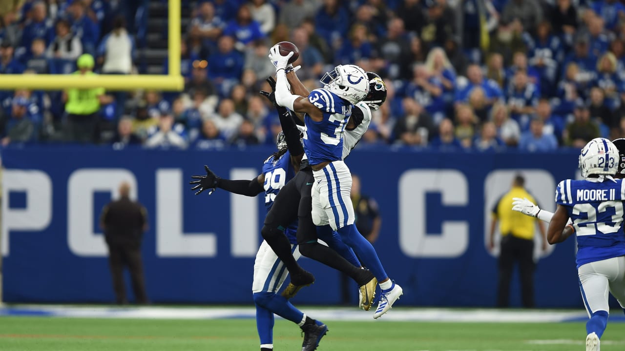 Xavier Rhodes' return, Rock Ya-Sin's development key to Colts' defense